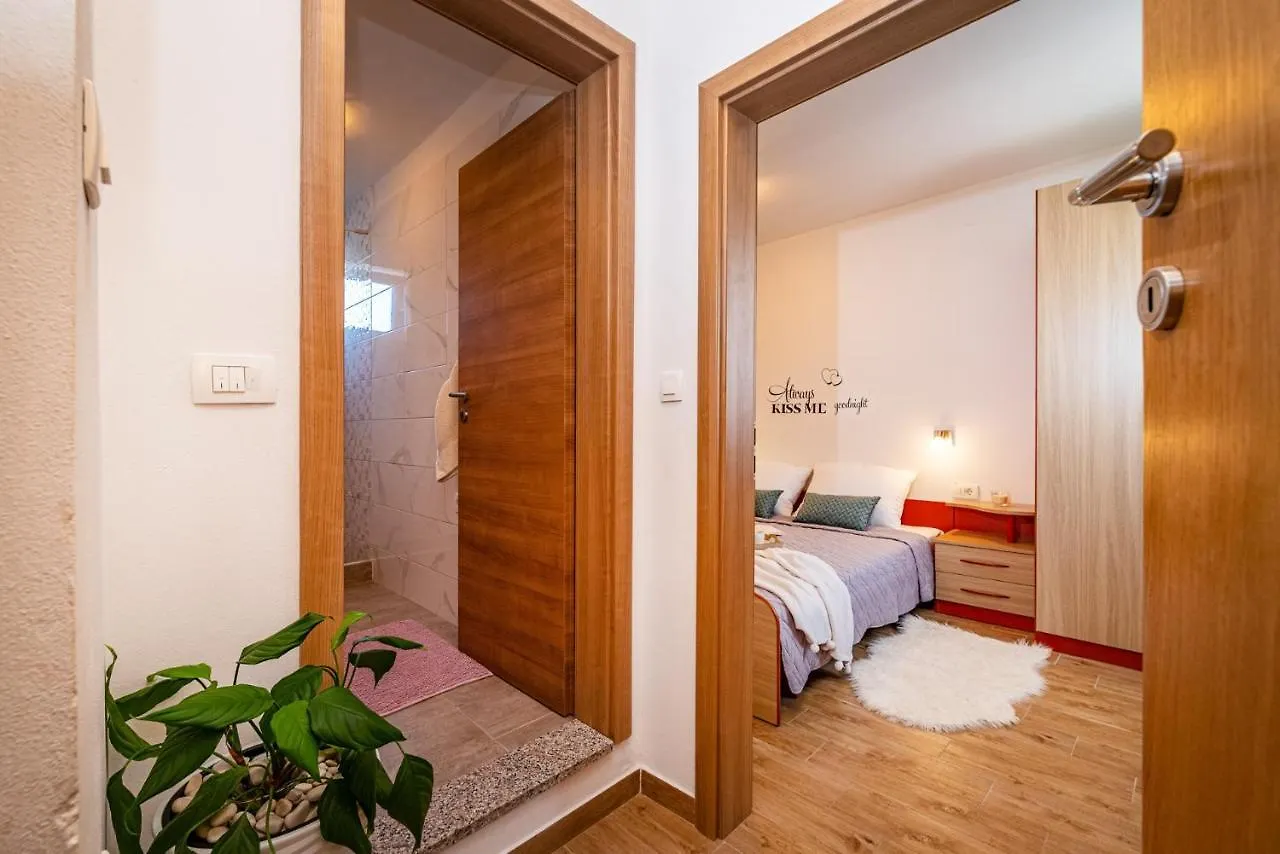 Vila Family Friendly House With A Swimming Pool Sukosan, Zadar - 17965 Prázdninový dům